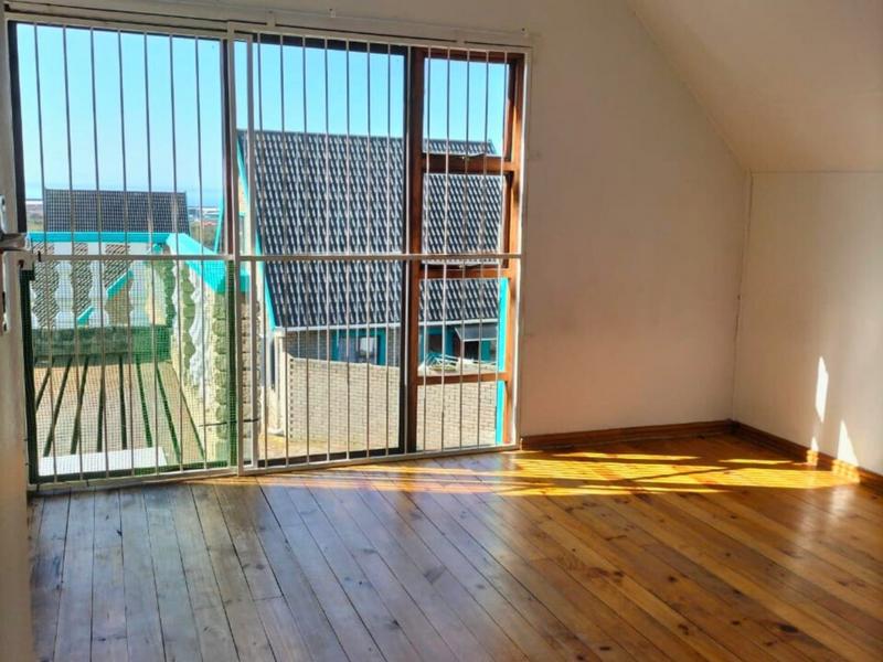 3 Bedroom Property for Sale in Heiderand Western Cape